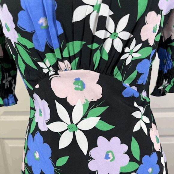 Nasty Gal Black Floral Print Dress Empire Waist Pintuck Blue White Size 2 - Picture 3 of 11